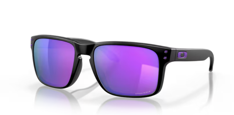 media.product.imagealternatetextformat