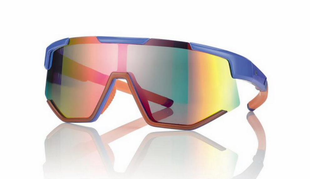 media.product.imagealternatetextformat