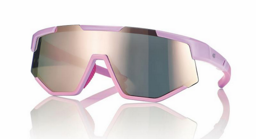 media.product.imagealternatetextformat