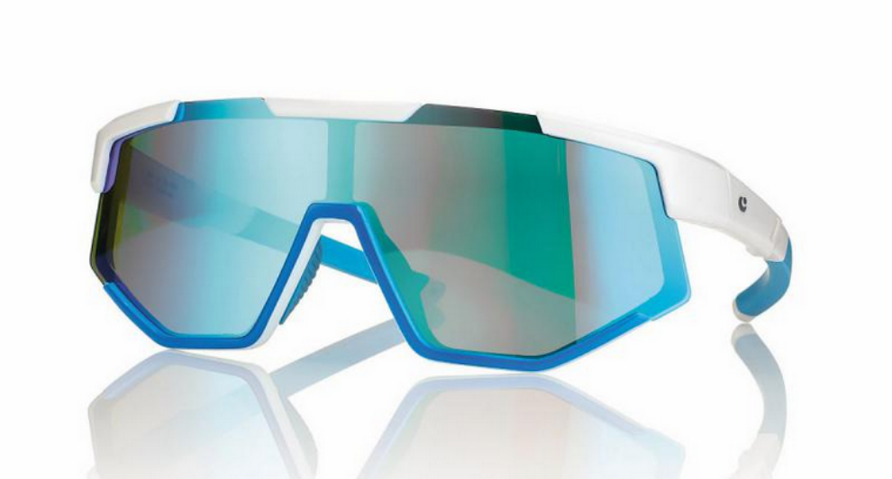 media.product.imagealternatetextformat