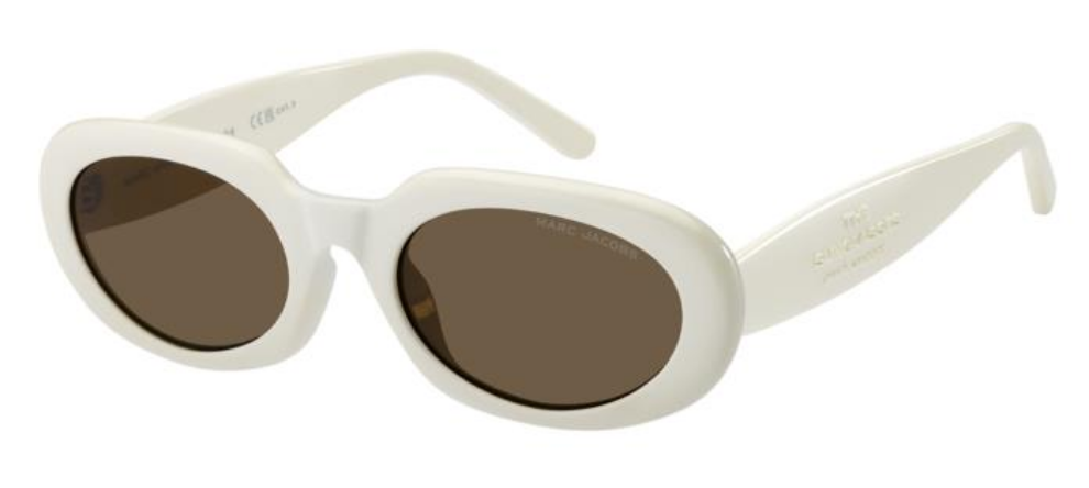 media.product.imagealternatetextformat