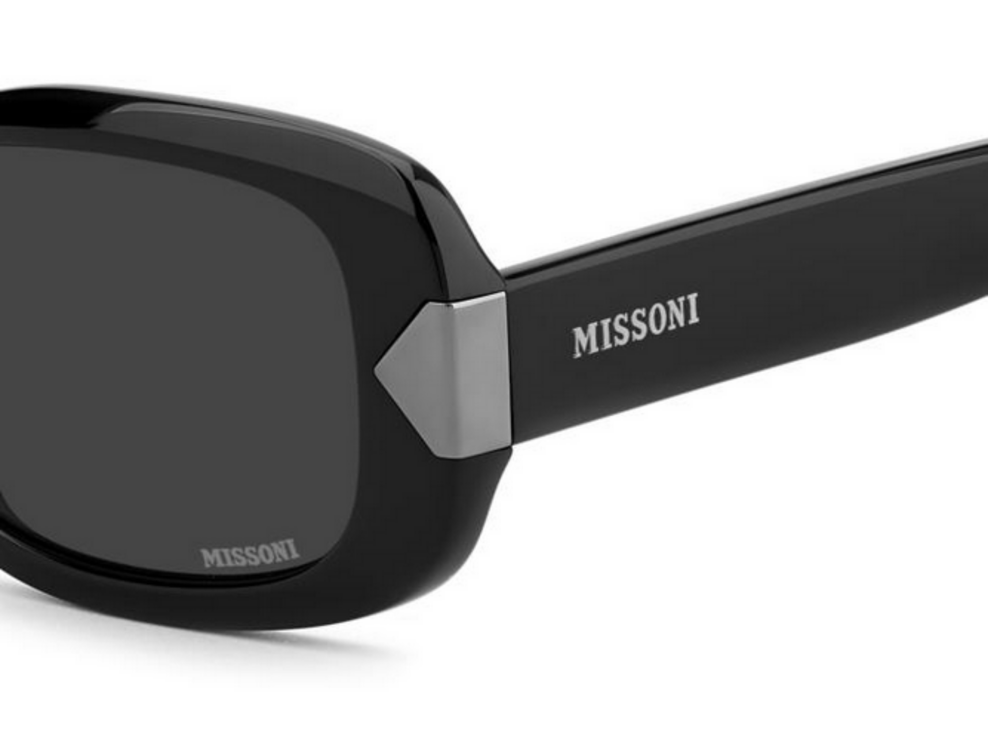 media.product.imagealternatetextformat.details