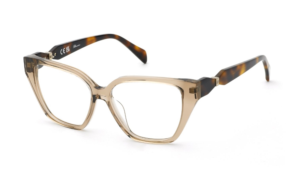 media.product.imagealternatetextformat