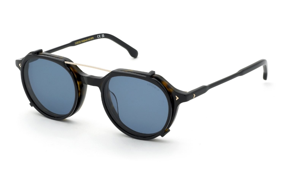 media.product.imagealternatetextformat