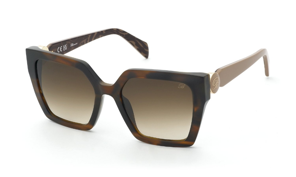 media.product.imagealternatetextformat